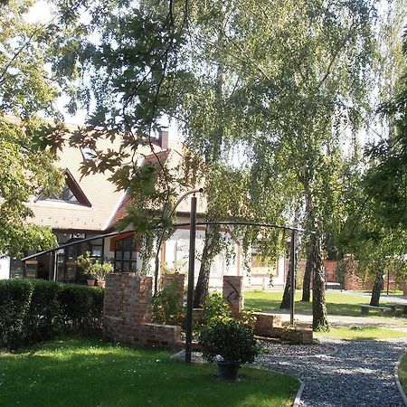 Albergue Martineum Felnőttképző Akadémia Szombathely Exterior foto